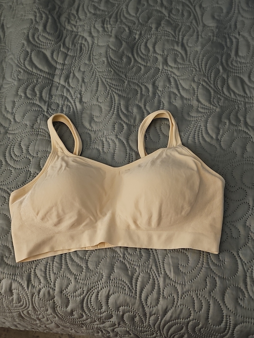Truekind Seamless Cream Wireless Comfort Bra